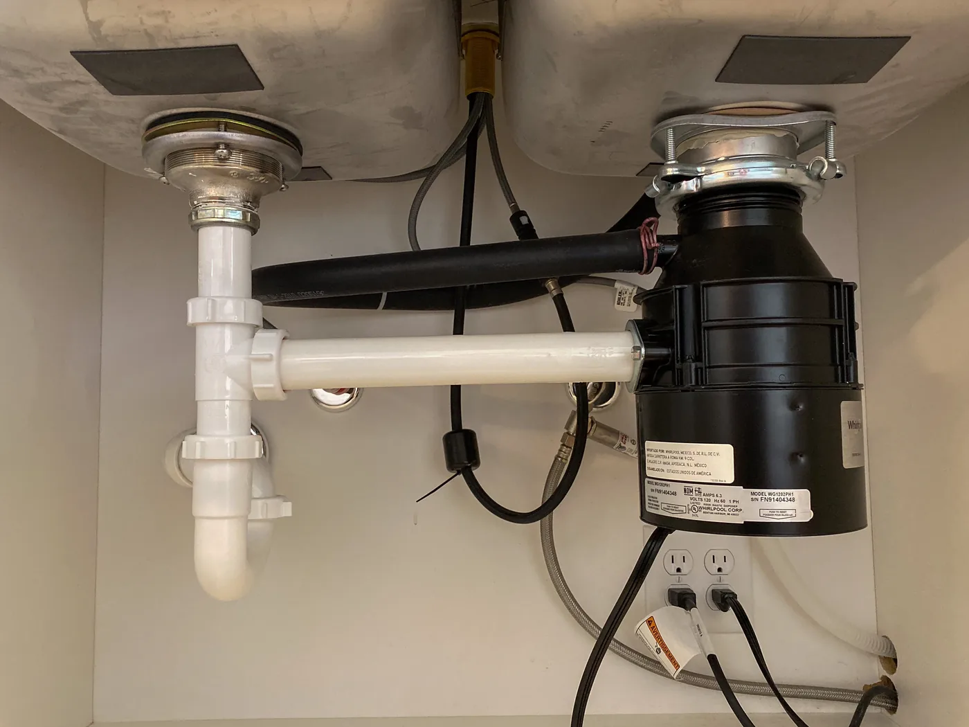 Garbage Disposal Leak in a Vista home